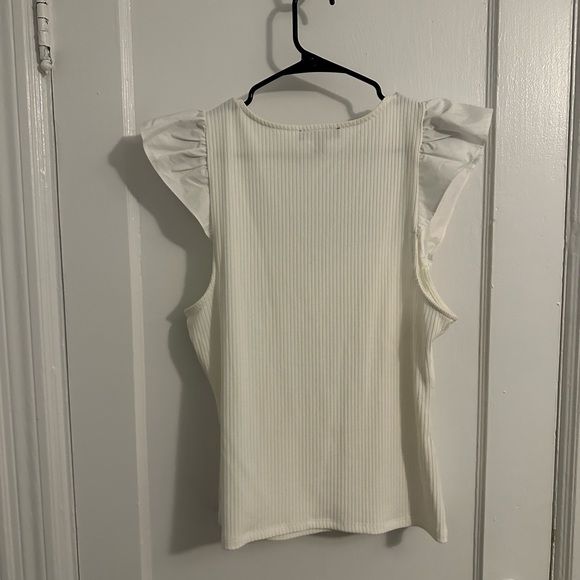 INC International Concepts Size XXL White Ribbed Shirt with Ruffle Sleeve - Picture 2 of 3